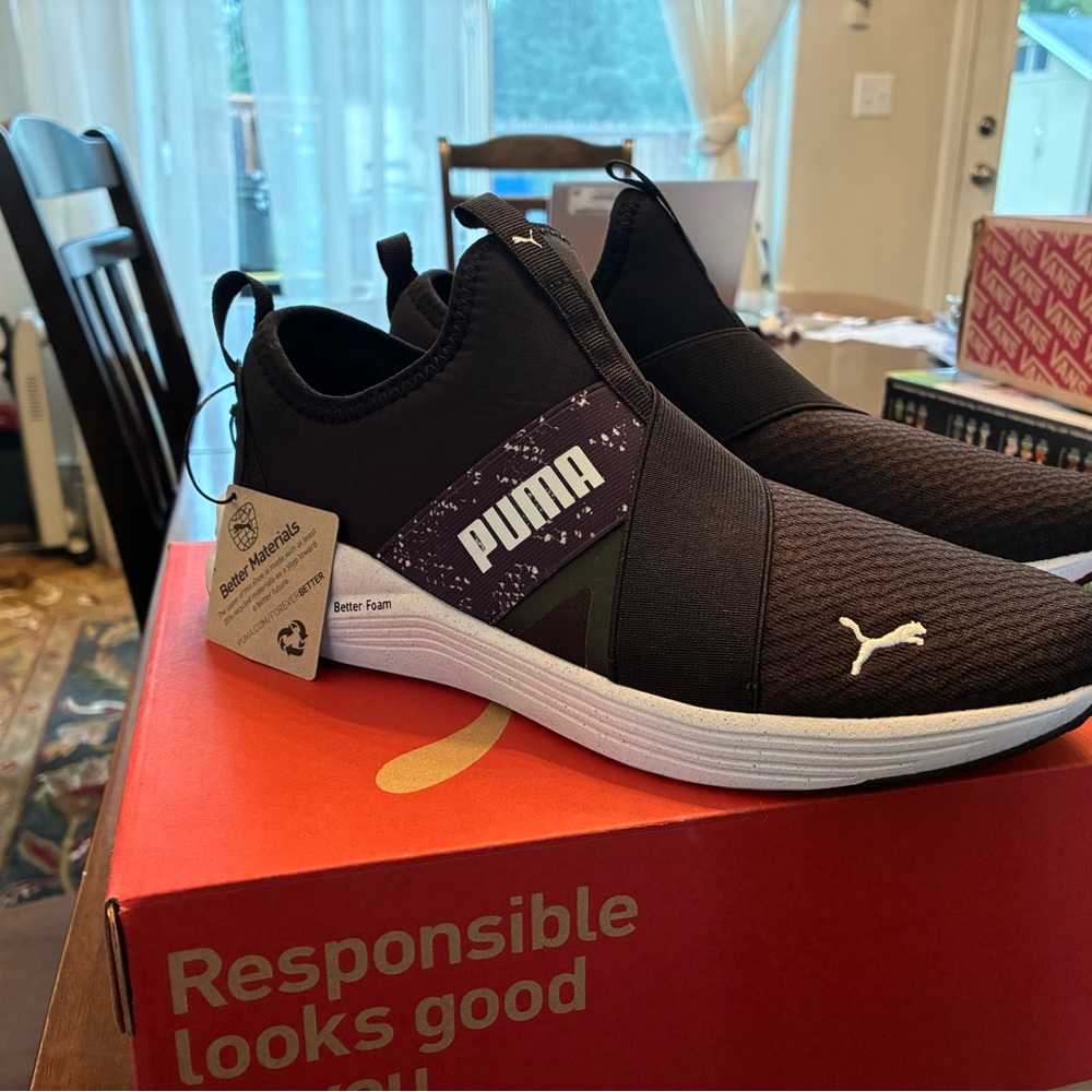 PUMA Women’s Better Foam Prowl Slip Snake Size 7.5